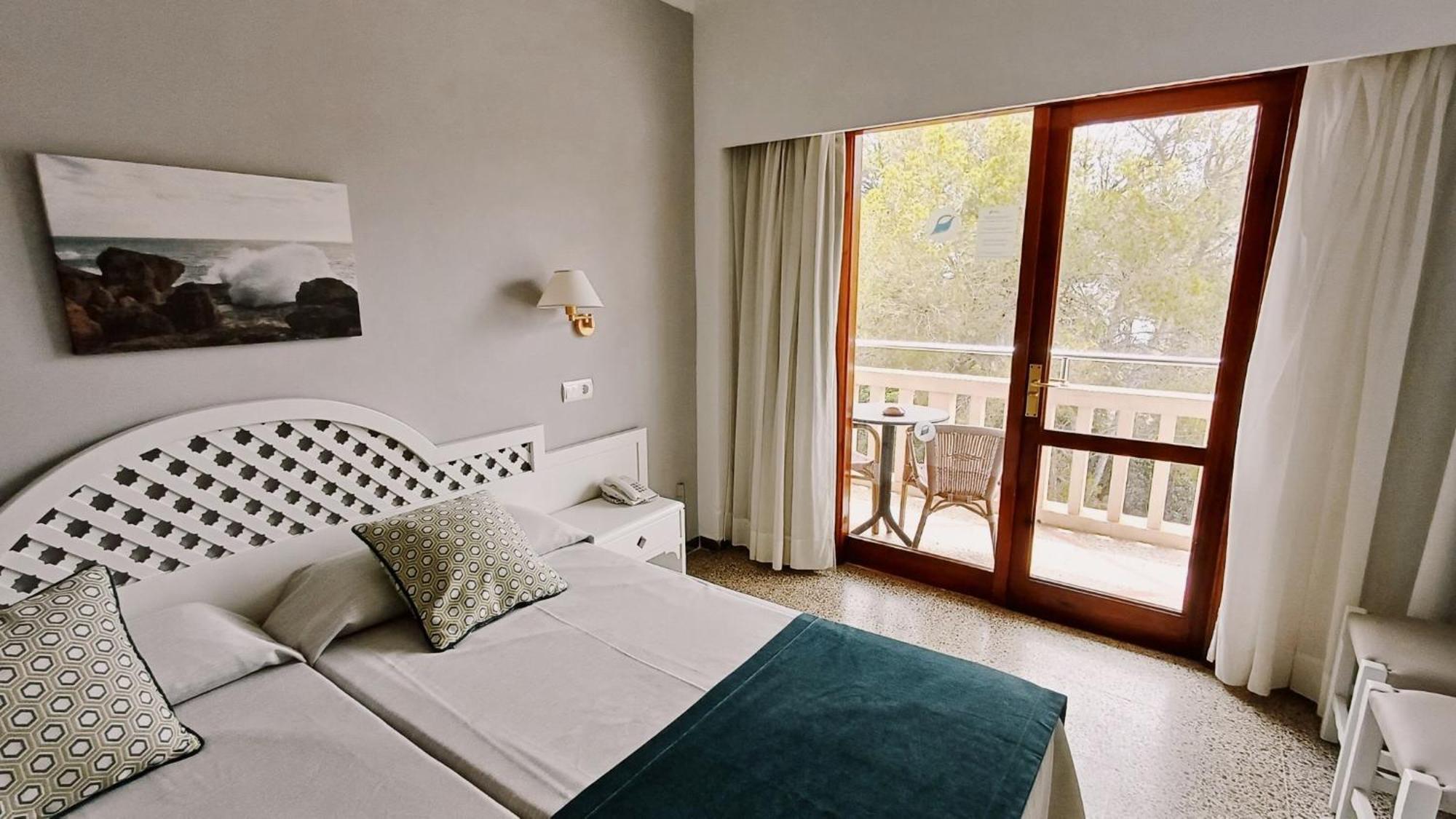 Hotel Pinos Playa Santanyi Eksteriør bilde