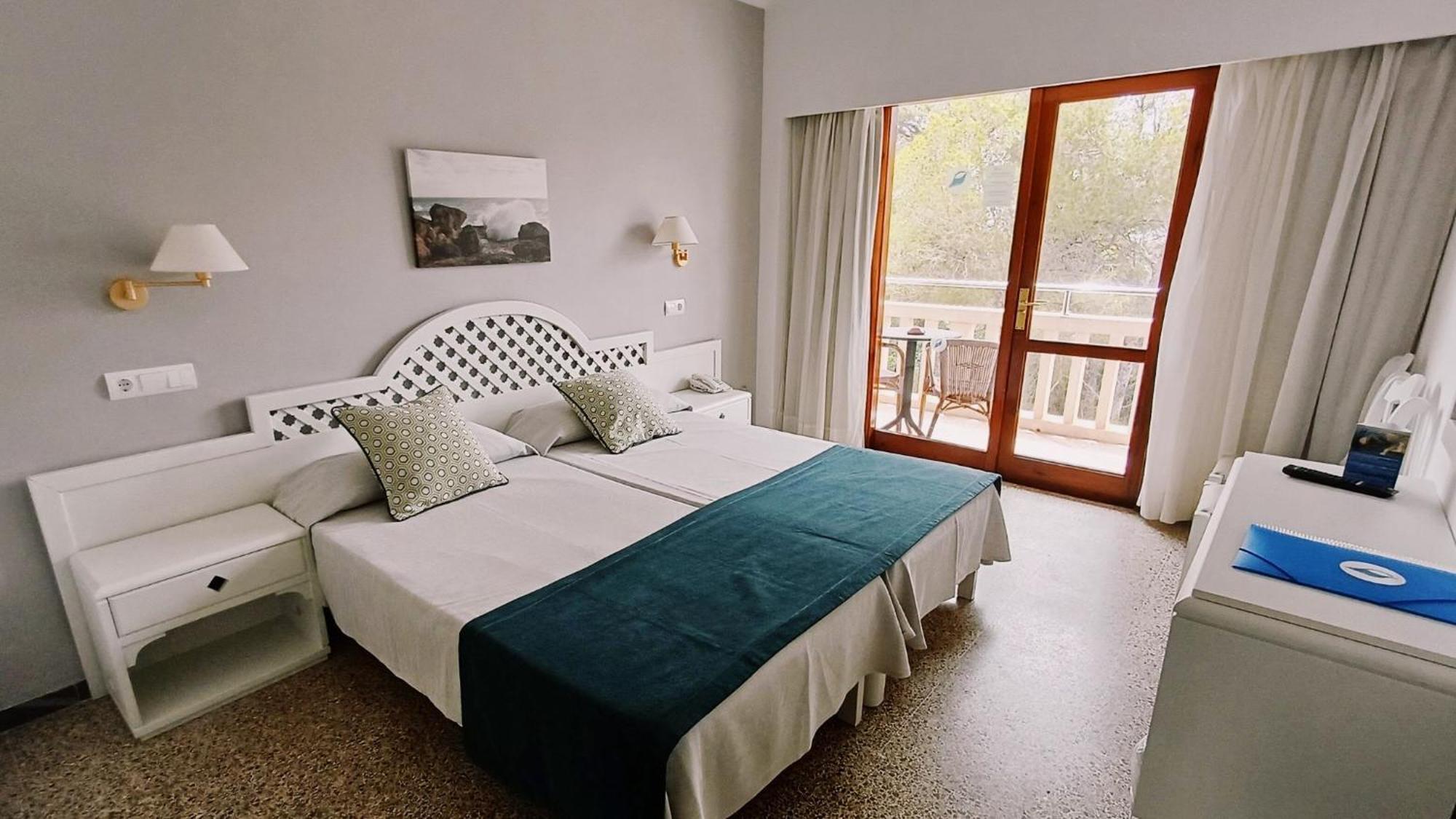 Hotel Pinos Playa Santanyi Eksteriør bilde